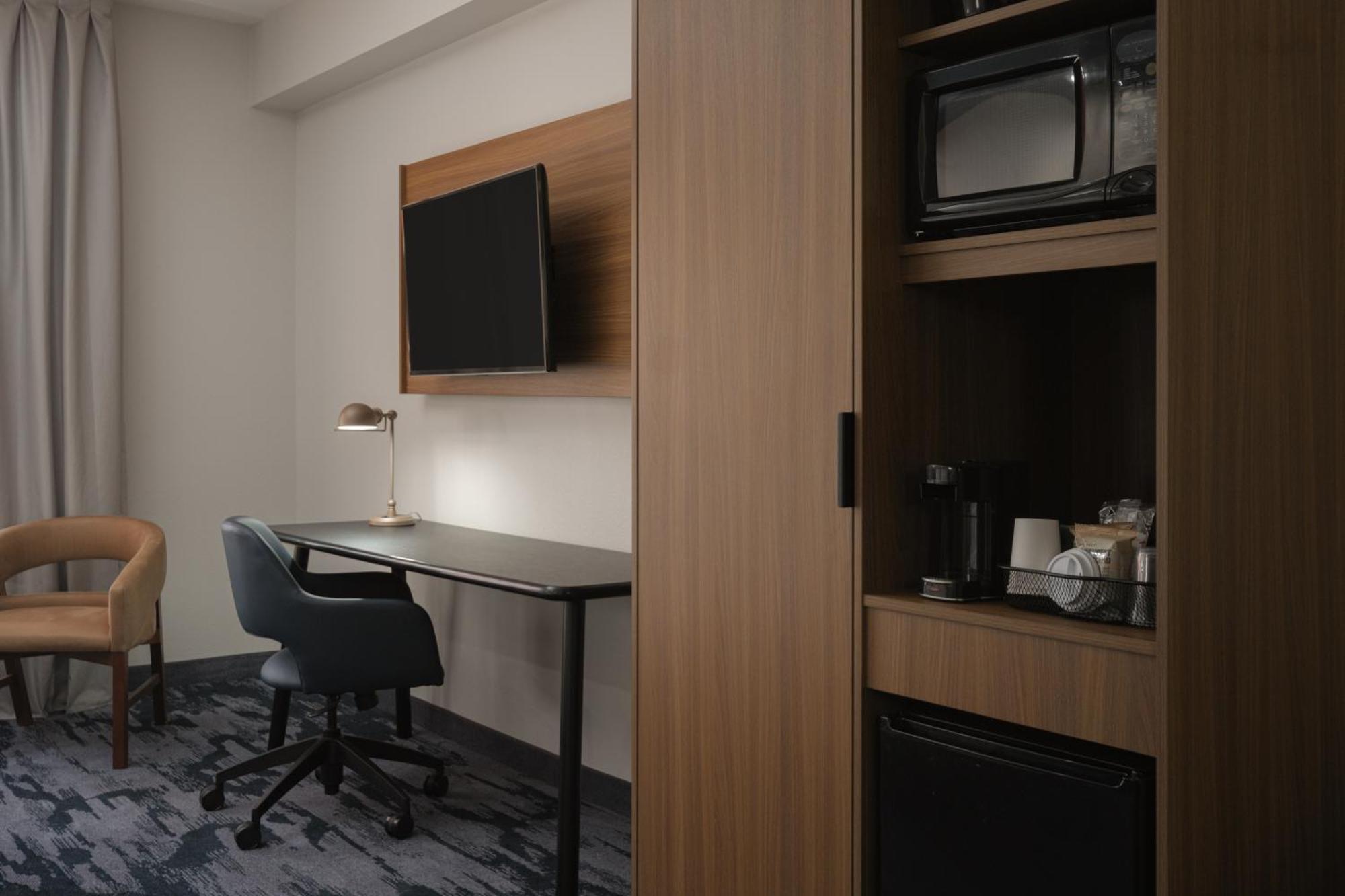 Fairfield Inn And Suites קליבלנד מראה חיצוני תמונה