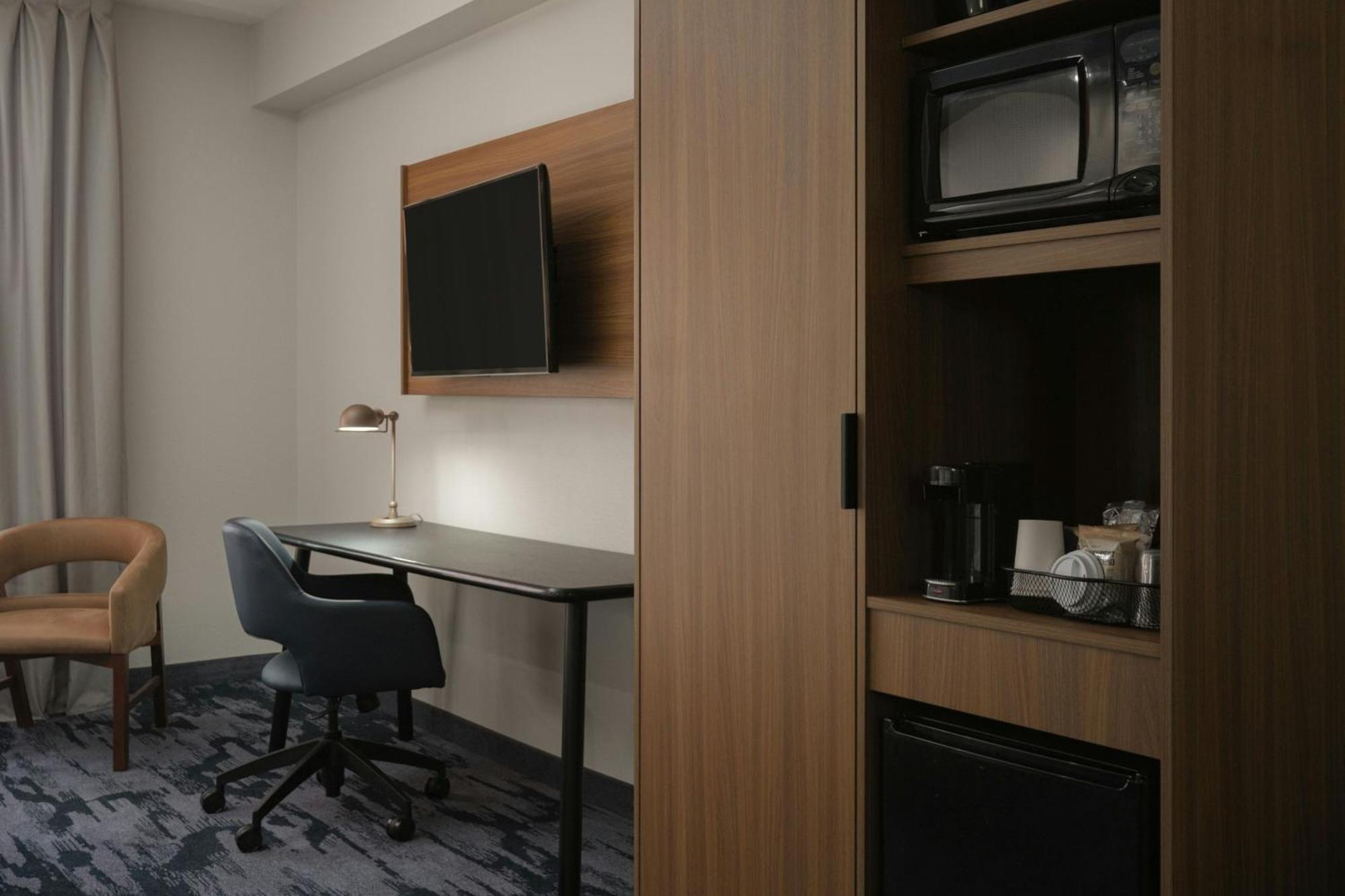 Fairfield Inn And Suites קליבלנד מראה חיצוני תמונה
