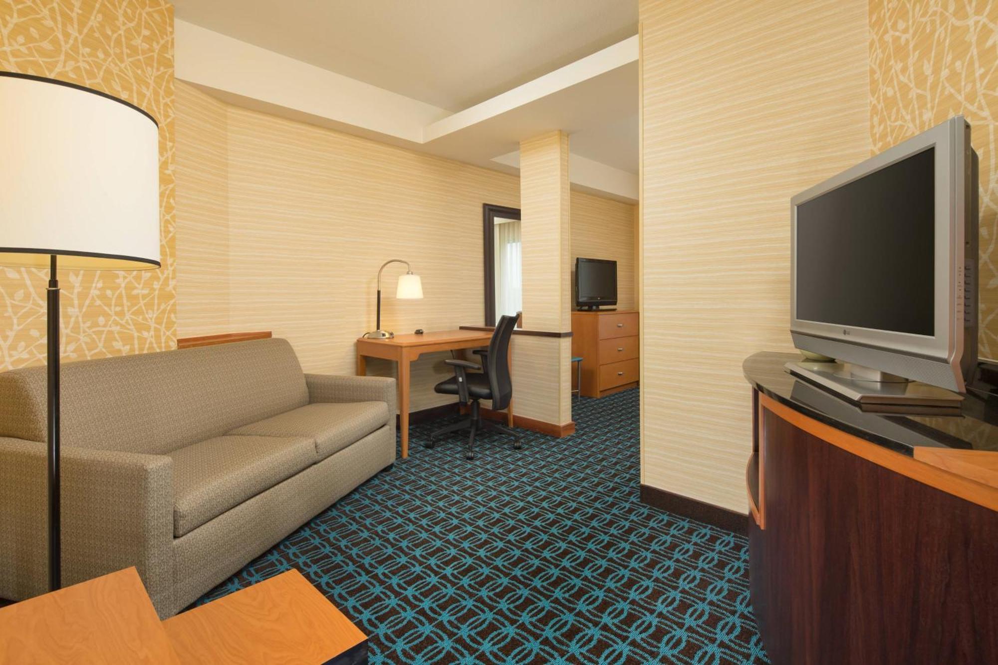 Fairfield Inn And Suites קליבלנד מראה חיצוני תמונה